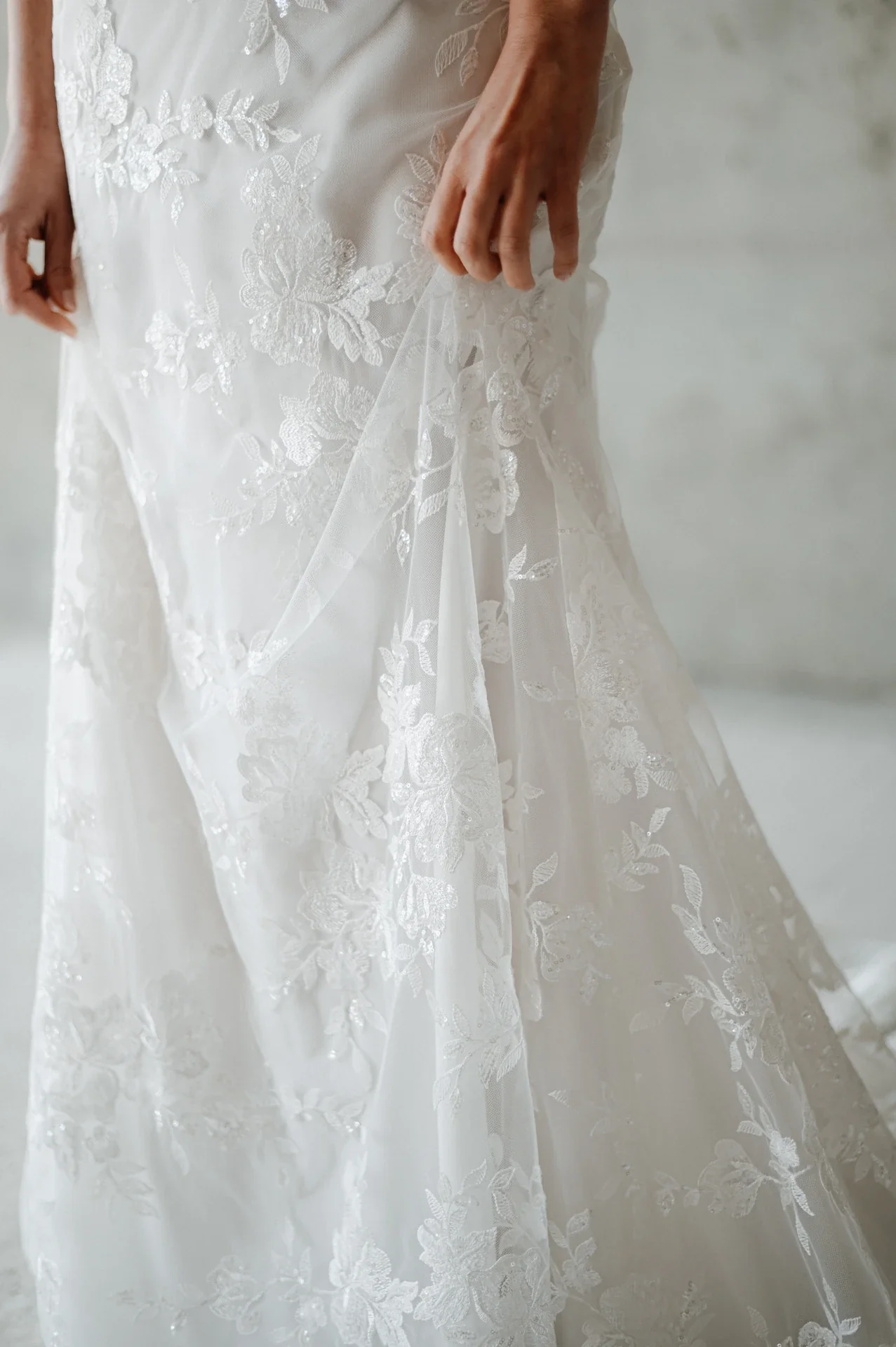 Jupe en dentelle florale de la robe Goa en mouvement, collection La Cinquième