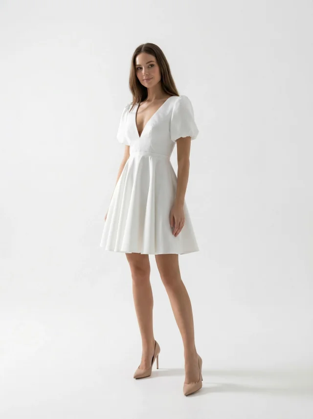 Tenue civile Margot : robe courte à manches bouffantes et décolleté en V